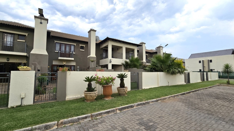 2 Bedroom Property for Sale in Melodie North West
